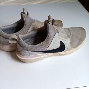 Nike Men Running Slip on Shoes Sneaker Athletic Size 8.5 Gray